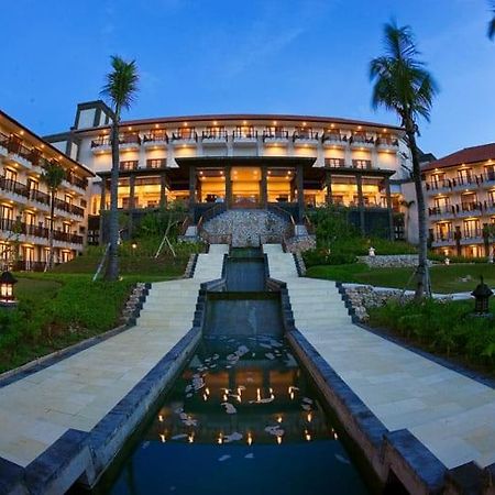 Uluwatu New Kuta Hotel By Lorin מראה חיצוני תמונה