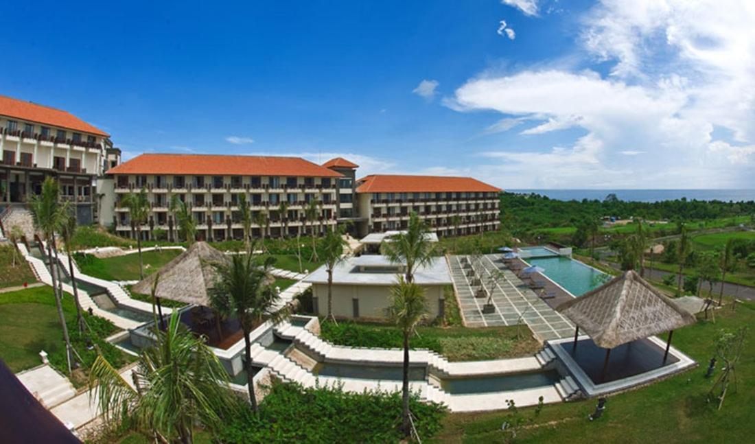Uluwatu New Kuta Hotel By Lorin מראה חיצוני תמונה